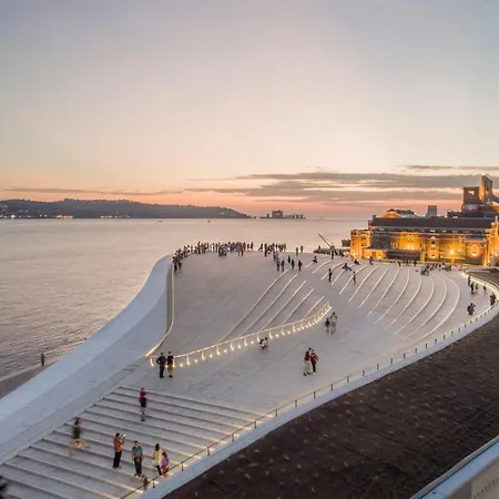 Riverside 42 - * Лиссабон